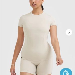 NWT Oner Active MELLOW SOFT SHORT SLEEVE T-SHIRT Sand S